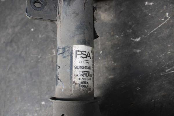 AMORTISSEUR AVANT DROIT - Vue 2